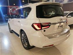 Infiniti QX80